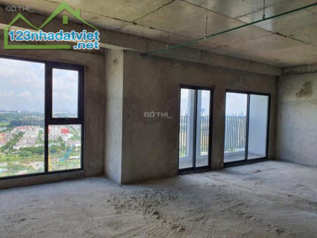 Bán căn hộ 3 phòng ngủ mã B1.2104 Căn góc, view sông tại Lavida Plus Q7, 96m2, giá 5,3 tỷ