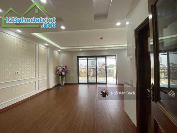 Bán gấp tòa Building mặt phố Nguyễn Khang, dòng tiền 1.8 tỷ/năm, thông sàn 90m2 chỉ 45 tỷ - 3