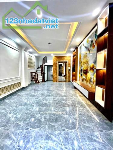 Đầu tư cho thuê Tây Sơn Đống Đa 40m2 6 tầng thang máy, 11.3 tỷ - 1