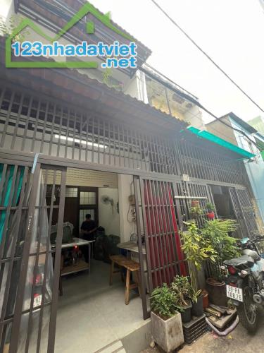 BÌNH TÂN --HƯƠNG LỘ 2 NGANG KHỦNG 8M--CHIA LÀM 2 CĂN --72M2 - 2