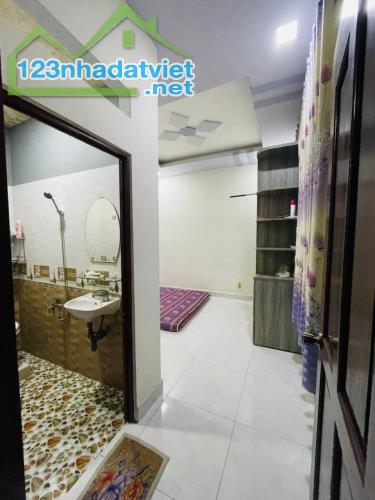 Bán nhà 70m2, 6PN, 7WC, Mã Lò, Bình Tân, 5.2 tỷ, sổ hồng - 3