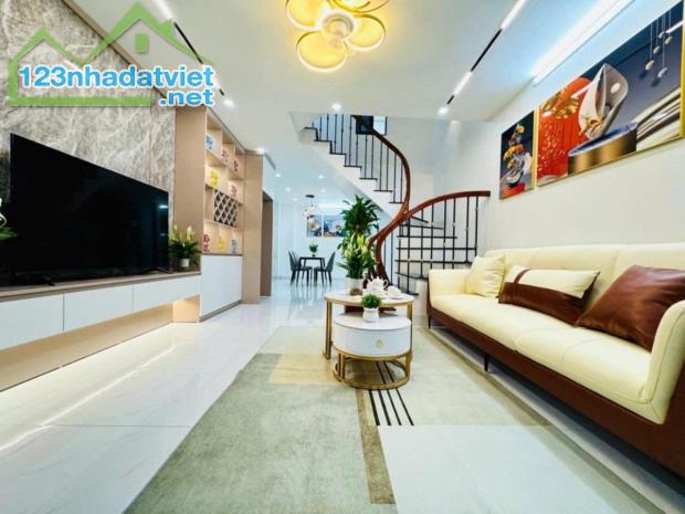 Bán nhà 5 tầng 50m2 quận ba đình giá 7.3 tỷ đường Hoàng Hoa thám nội thất cao cấp Nội thất - 4