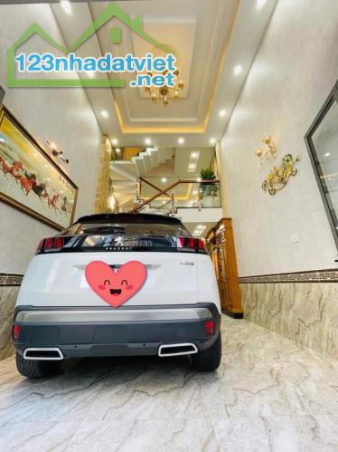 SIÊU PHẦM NHÀ GÒ VẤP, PHAN HUY ÍCH, NGAY EMART, HẺM 6M, 5 TẦNG, 167M2, NHỈNH 6 TỶ 2