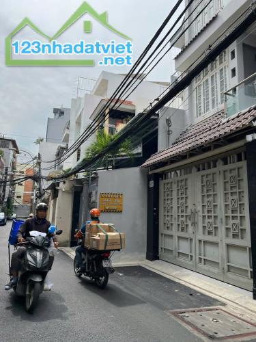 GẤP HOT SỐC BÁN NHÀ HẺM 12m Huỳnh Lan Khanh P.2 Q.TB 102M x 5 tầng rẻ 20,79 tỷ