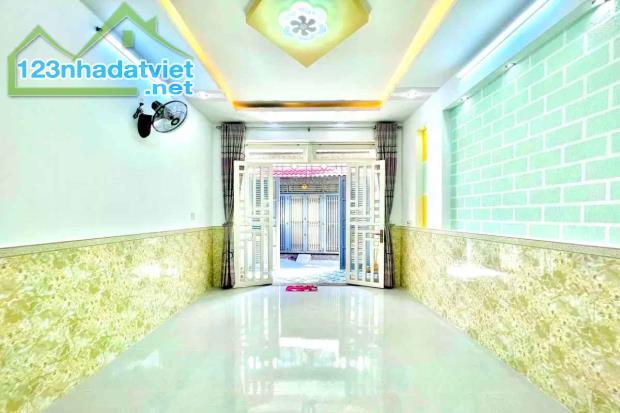 Bán nhà hẻm 4m, Nguyễn Tư Giản, Gò Vấp, 4m x 12m, 49 m², nhà đẹp - Giá 4.5 tỷ TL - 4