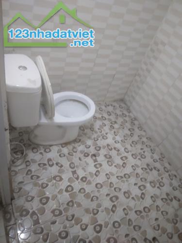 Bán Nhà băng 1 TDC Thụy Vân, 3,1 tỷ, 208m2, mặt tiền 8m, KINH DOANH - 3