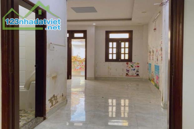 Bán nhà hẻm xe hơi, Nguyễn Văn Khối, Gò Vấp, 4m x 17.5m, 70 m² - Giá 6.95 tỷ TL