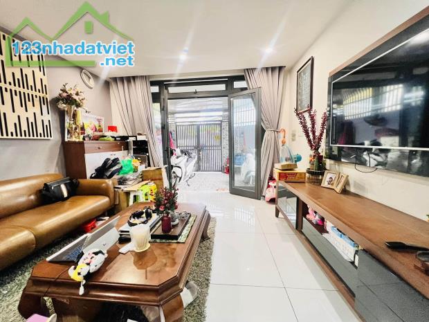 HXH cách MT chỉ 15m Đường số 2 P.16 Gò Vấp 80m2 ngang 5m giá 6.5 tỷ - 2