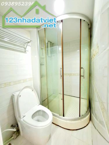 TÔI CẦN BÁN NHÀ 3 TẦNG, 45M2, HẺM TRẦN VĂN QUANG, TÂN BÌNH - GIÁ 4.7 TỶ - SỔ HỒNG CHÍNH - 1