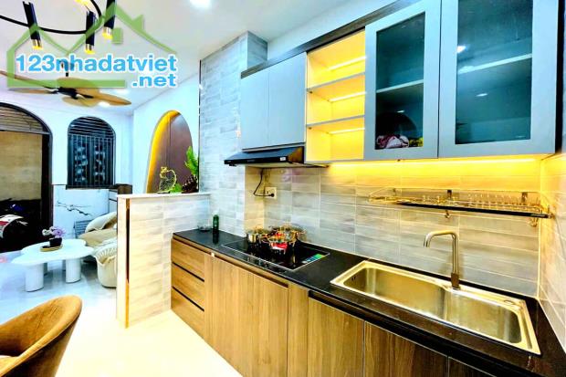 Bán nhà đẹp, hẻm đẹp, Đường Số 2, Gò Vấp, 3 x 8.2m, 23 m², 4 tầng - Giá 4.15 tỷ TL - 3