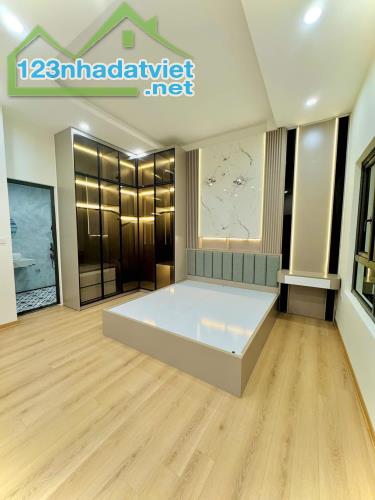 Bán Gấp Nhà 36m2 Phố Minh Khai, Ngõ Thông, Lô Góc 5 Tầng, Kinh Doanh, Ô Tô Gần Nhà 7.86 Tỷ - 2