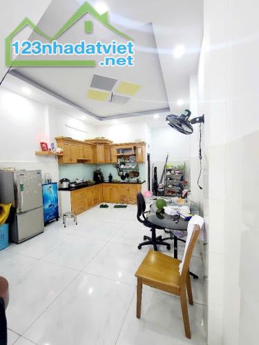 80M2 NHỈNH 5 TỶ - 2TẦNG - HẺM 6M THÔNG - VỪA Ở VỪA KD - SÁT MẶT TIỀN MÃ LÒ BÌNH TÂN - 3