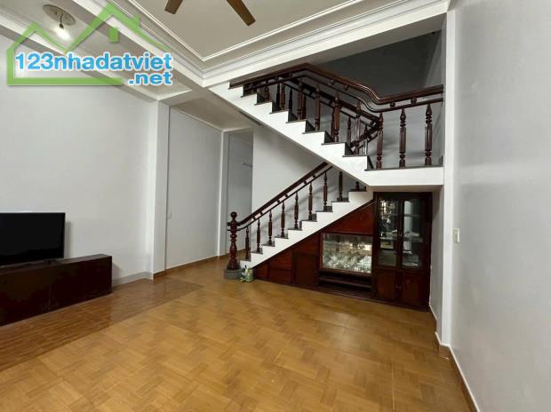 🏠Nhà 2 Tầng  Ngọc Anh cách đường chính Phạm Văn Đồng 150m - 2