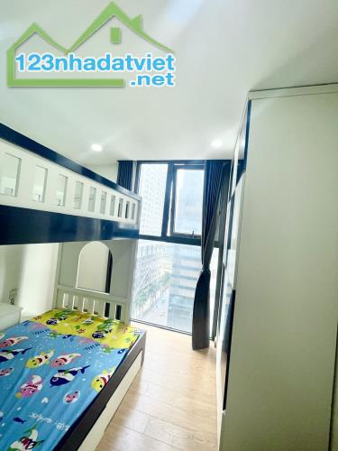 Bán Căn hộ 2PN, 2WC, 66.3m2 tại The Garden Hills 99 Trần Bình, 4 tỷ, full nội thất NK