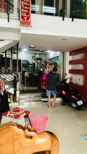 NHÀ 1 TRỤC QUANG TRUNG - P11 - Gò Vấp - Gần Chợ Hạnh Thông Tây DT: 90M2 GIÁ: 7,9TY TL - 2