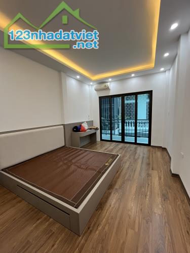 BÁN NHÀ ĐƯỜNG 19/5 VĂN QUÁN,Ô TÔ,KINH DOANH 45m2,9 tỷ - 5