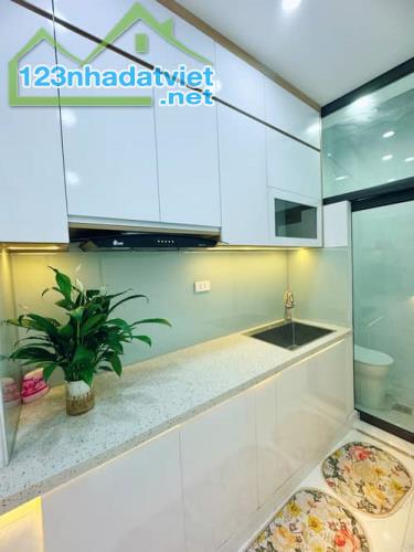 L3MPA3 🏠 Bán Nhà Mới Tinh, 4 Tầng, Nội Thất Hiện Đại, Gần Phố Lò Đúc, Giá Chỉ 5.9 Tỷ - 6