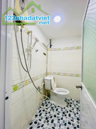 🏡 Bán nhà Mặt tiền Nguyễn Thái Sơn - Gò Vấp - 32m2 - Gần Chợ Gò Vấp - Giá 3.7 tỷ TL - 4