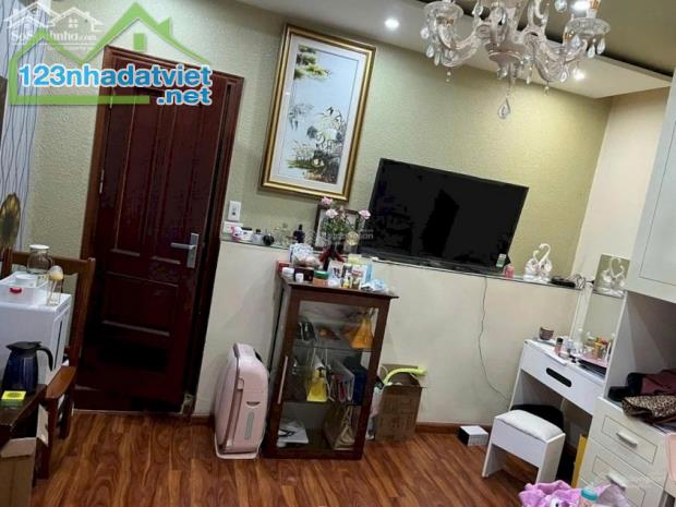 Bán căn hộ chung cư DT cả vườn 202m2 Nam Trung Yên, phường Trung Hòa, Cầu Giấy, Hà Nội - 3