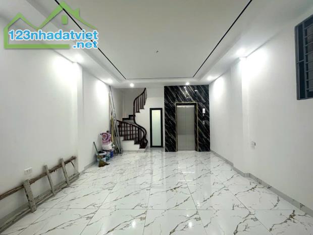 NHÀ LÔ GÓC 6 TẦNG THANG MÁY HỒ ĐẮC DI- ĐẶNG VĂN NGỮ NGÕ SÁNG THOÁNG GIÁ HƠN 10 TỶ - 3