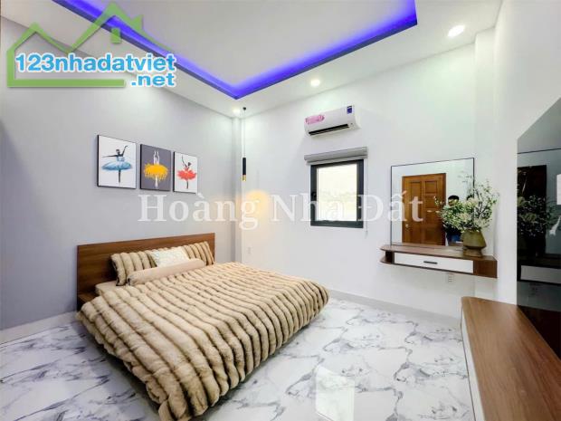 NHÀ 3 TẦNG HXH HUỲNH TẤN PHÁT, 54M, CHỈ 5.85 TỶ - 1