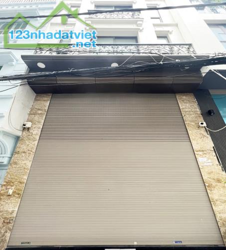 Bán Nhà Mặt Phố Trần Quang Diệu, Đống Đa DT 96m2 x 7T, MT:6m. Giá Rẻ.