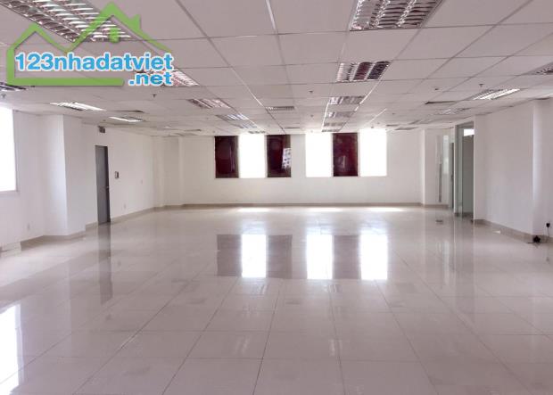 Cho Thuê Nhà Phan Đình Phùng, 202m² x 2 tầng thông sàn, MT hơn 8m, LH 0388168568 - 2