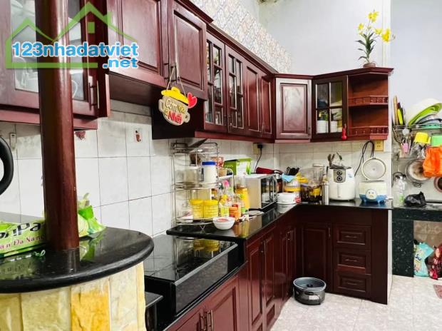 BÁN NHÀ Nguyễn Văn Quá - Q12  ❗171m2 chỉ 5.4 tỷ❗2 tầng, 5PN 👉Chỉ 31tiệu/m2👈    ❗RẺ Quá R - 5