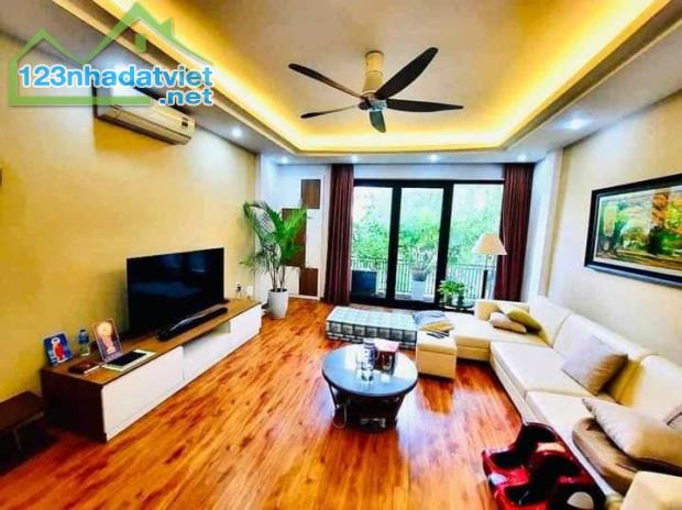 Bán nhà mặt ngõ kinh doanh phố Thuỵ Khuê 40m2 3tầng 5.2 tỷ Tây Hồ - 3