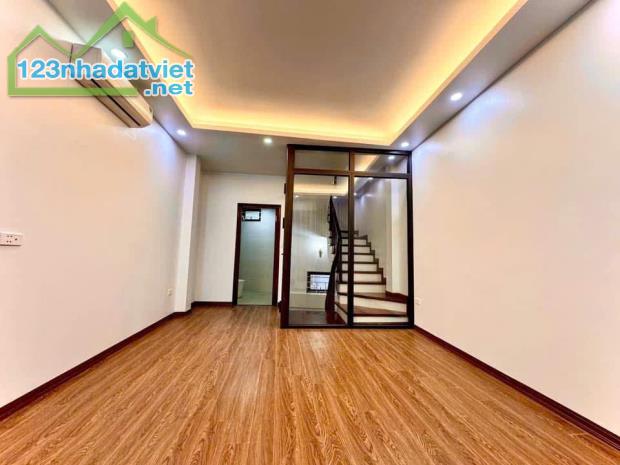 7 TỶ - 40M2 THỤY KHUÊ - 5T KHUNG CỘT - LÔ GÓC - KINH DOANH - Ô TÔ - 0983458219