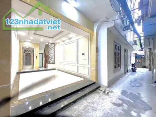 OTO QUA NHÀ - NHÀ ĐẸP THANG MÁY - HỒ TÙNG MẬU, CG ( 40m2 * 7 tầng). GIÁ 10.28 TỶ