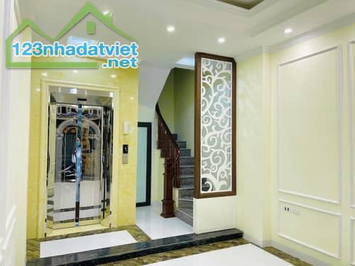 OTO QUA NHÀ - NHÀ ĐẸP THANG MÁY - HỒ TÙNG MẬU, CG ( 40m2 * 7 tầng). GIÁ 10.28 TỶ - 1