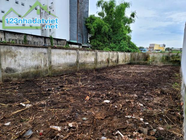 Lô đất hẻm 55 lò lu trường thạnh diện tích 200m, giá tốt