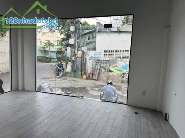 Bán nhà mặt tiền Bình Thạnh Lê Trực ngang 8m dài 8m SHCN 61m2 - 4