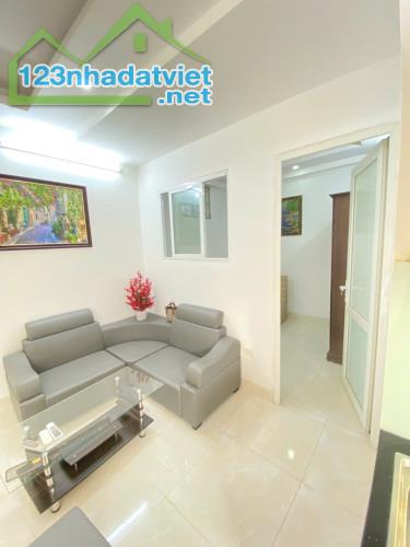 CHUNG CƯ THANH XUÂN, 56M², 2 NGỦ ĐẸP, BAN CÔNG RỘNG, Ô TÔ ĐỖ CỬA, GẦN PHỐ - 1