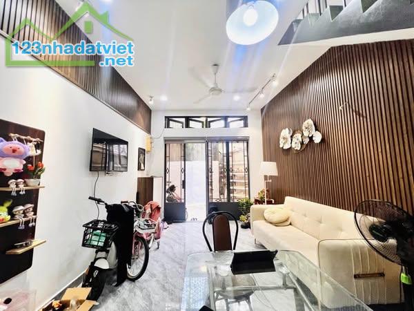 🏠Bán nhà xinh Nguyễn Văn Nghi - Gò Vấp - 32m2 ( 4*8 ) - Đầy đủ công năng - Giá 3 tỷ hơn - 4