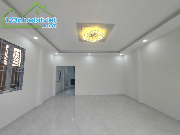 BÁN NHÀ HẺM XE HƠI LÊ VĂN VIỆT, 90M2, 2 TẦNG, 5 PHÒNG NGỦ, NỞ HẬU MẠNH, QUẬN 9 - 3