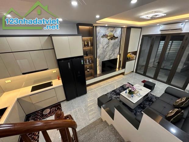 Cần bán nhanh nhà Tựu Liệt, Thanh Liệt. 32m2, sổ đỏ, 5 tầng, giá chỉ 5,65 tỷ ,thương lượng - 2