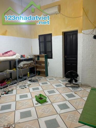 Bán nhà 312 Nguyễn Trãi, Văn Quán 50m nhỉnh 13 tỷ gara ôtô kdoanh đỉnh Đại học An Ninh