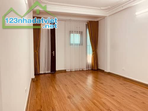 UF2HRP 🏬 Bán Siêu Phẩm Mặt Phố Nguyễn Xiển - 7 Tầng Thang Máy, Kinh Doanh Đỉnh, Dòng Tiền Khủng - 3