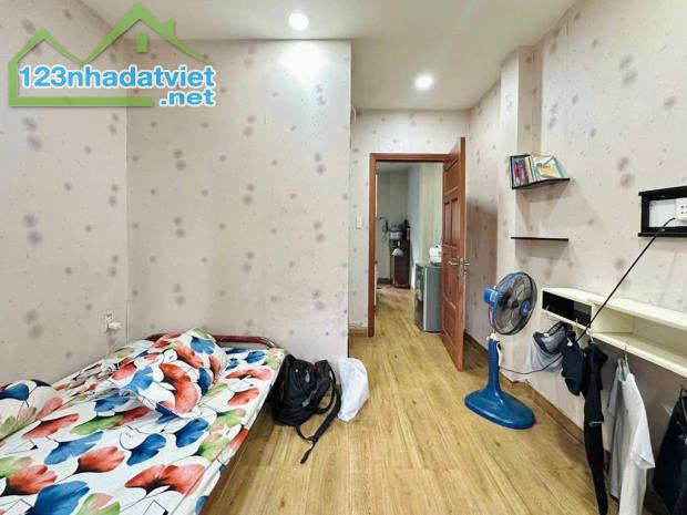 🏩 MẶT TIỀN GIÁP PHAN XÍCH LONG, NGUYỄN ĐÌNH CHIỂU PHÚ NHUẬN - 4 TẦNG - 30M2 A4 - 6.9 TỶ - 4