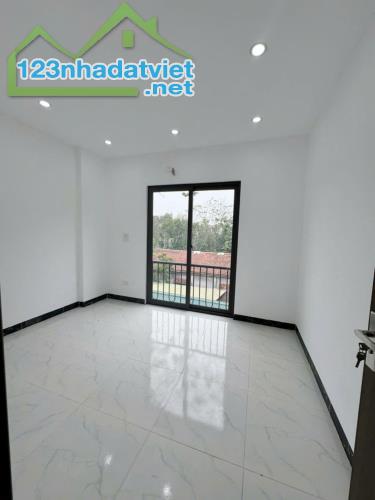 "Nhà 60m², 3 Tầng Tại Đại Thành: Không Gian Sống Lý Tưởng Cho Gia Đình" - 4