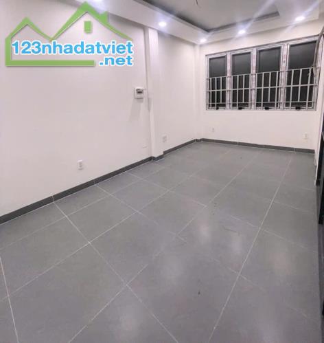 Bán Nhà HXH DTSD 90M2 Nguyễn Văn Lượng F17 Gò Vấp hơn 4,4 Tỷ - 1