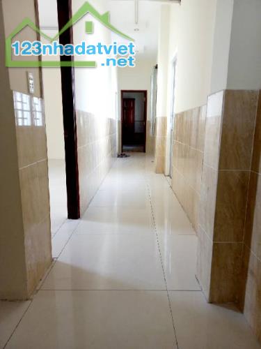 Nhà 3 tầng 260m2 ngang 7x37.5m đường 7m xe hơi thông 803 Huỳnh Tấn phát, ngay ngã tư Phú - 1