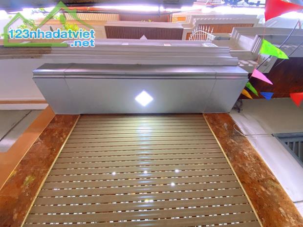 BÁN NHÀ MẶT NGÕ TÂY HỒ 7.25 TỶ 40m2 KINH DOANH NHỎ CÓ CHỖ ĐỂ Ô TÔ - 2