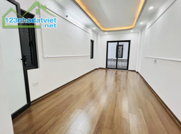 💥BÁN NHÀ NGÕ 273  CỔ NHUẾ, 30 M2, 5 TẦNG CẦN BÁN GẤP. - 1