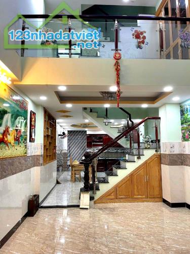 BÁN NHÀ HẺM Ô TÔ TRƯỜNG CHINH TTN, 62M, 4X16M, 4 TẦNG, 5PN, 6.X TỶ - 3