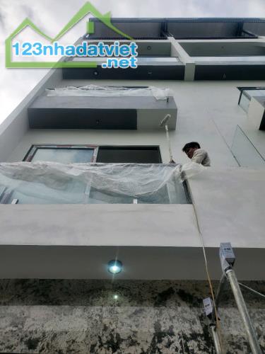 Bán nhà Bát Khối,Cổ Linh 5 tầng,36m,mt3.6m gần oto nhỉnh 5 tỷ - 1