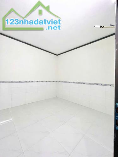 GIẢM 100TR BÁN GẤP NHÀ 5X18 CẠNH TRUNG TÂM TP BIÊN HÒA - 4