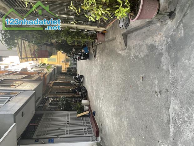 Văn Quán 46m 4t 4ngủ an sinh tuyệt đối,dân trí rất cao,tiện ích bạt ngàn, đáng sống - 1